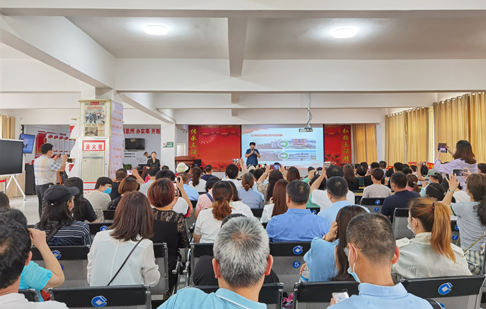 35b6ebf082d7e99a5893d83a7ccd95bf.jpg 35b6ebf082d7e99a5893d83a7ccd95bf.jpg